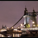 Nocny Londyn - Hammersmith Bridge
