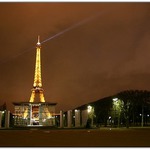 Nocny Pariz