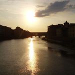 Rovesnk Karlovho mosta - most Ponte Vecchio vo Florencii