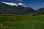 Alpy-Pred dedinkou Obervellach v Korutansku